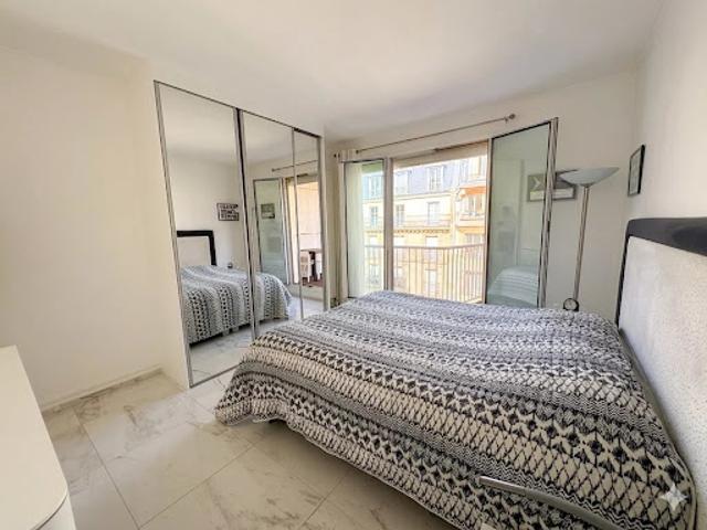 Vente Appartement 3 pièces 76 m2 Paris 17ème