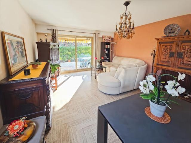 Vente Appartement 3 pièces 76 m2 Saint Laurent du Var