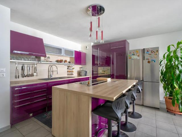 Vente Appartement 3 pièces 78.4 m2 Saint Fons