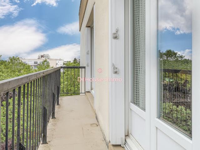 Vente Appartement 3 pièces 78.93 m2 Maurepas