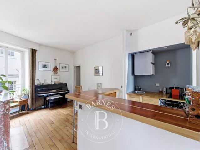 Vente Appartement 3 pièces 78.11 m2 Paris 1er