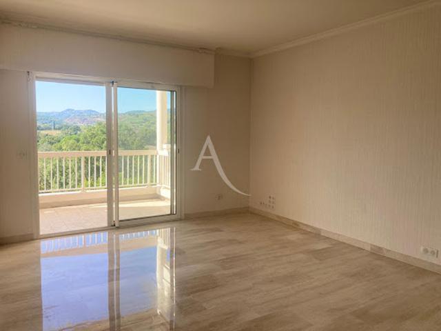 Vente Appartement 3 pièces 78 m2 Mandelieu la Napoule