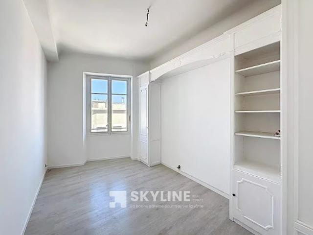 Vente Appartement 3 pièces 78 m2 Marseille 1er