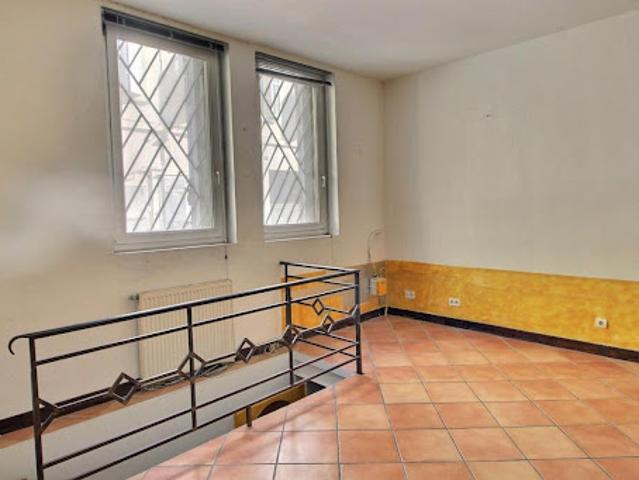 Vente Appartement 4 pièces 78 m2 Marseille 6ème