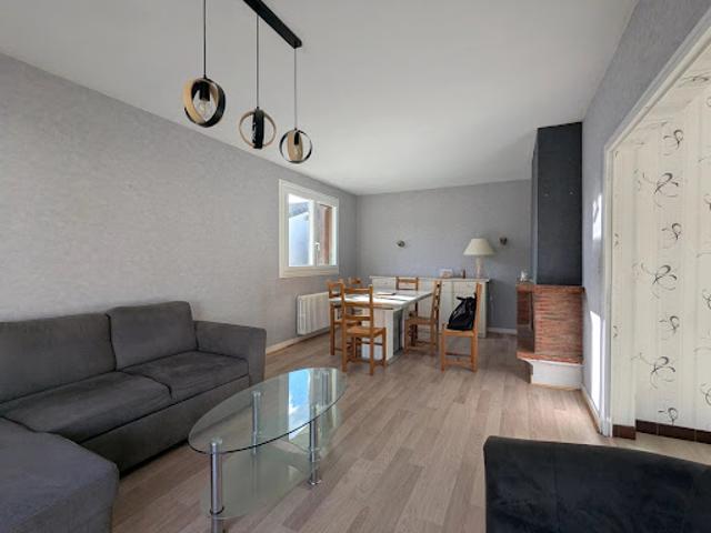 Vente Maison 3 pièces 79.53 m2 Chalus