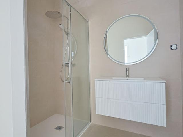 Vente Appartement 3 pièces 79.6 m2 Royan