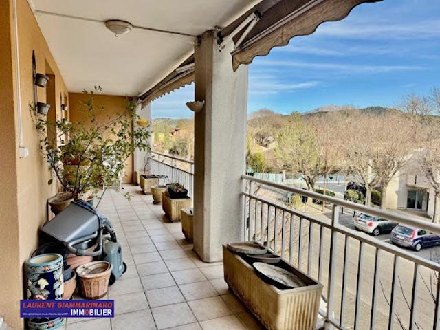 Vente Appartement 3 pièces 79.75 m2 Le Tholonet