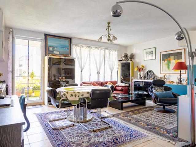 Vente Appartement 3 pièces 79.84 m2 Marseille 9ème