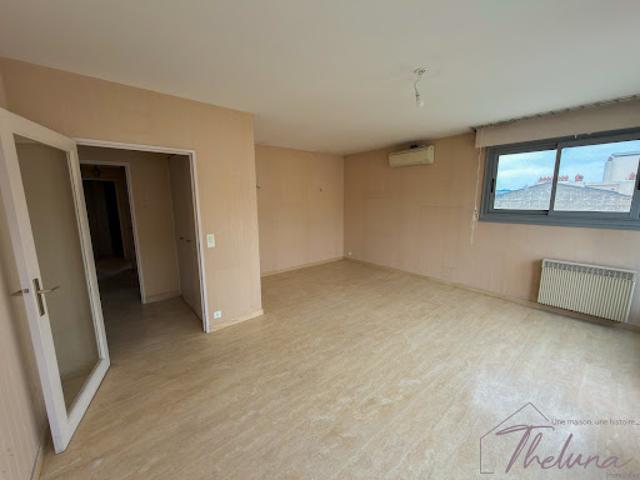 Vente Appartement 3 pièces 79 m2 Avignon