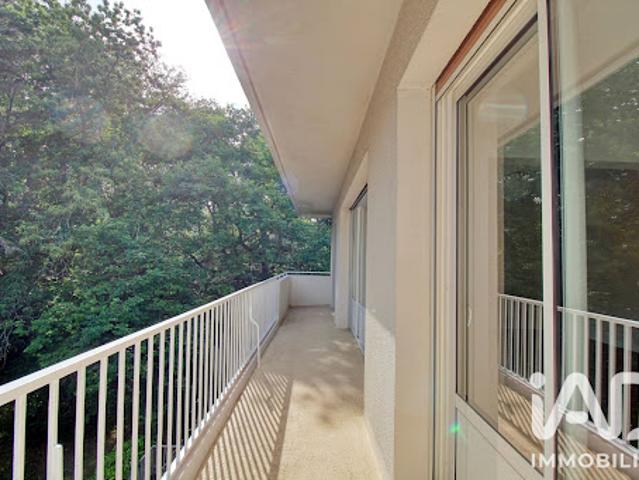 Vente Appartement 3 pièces 79 m2 Avrille
