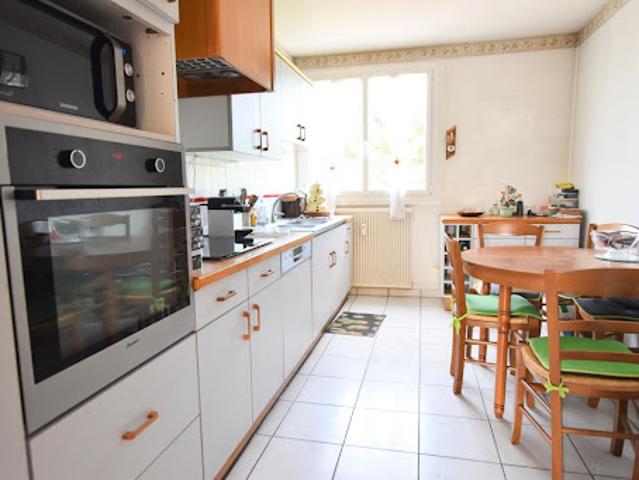 Vente Appartement 3 pièces 79.75 m2 Francheville