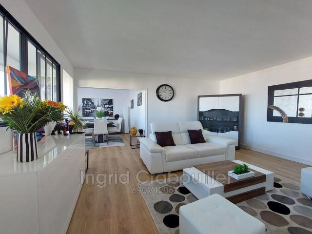 Vente Appartement 3 pièces 79 m2 Royan