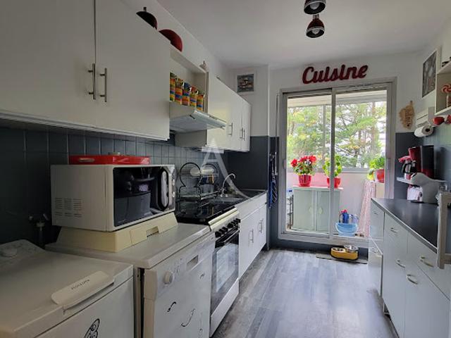 Vente Appartement 3 pièces 83.22 m2 Bordeaux
