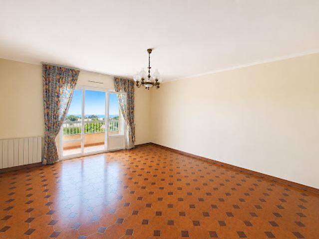 Vente Appartement 3 pièces 80.85 m2 Bastia