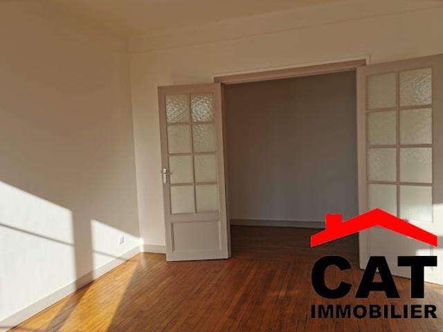 Vente Appartement 3 pièces 80.32 m2 Montereau Fault Yonne