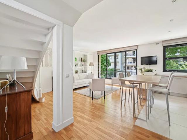 Vente Appartement 3 pièces 80.37 m2 Paris 16ème
