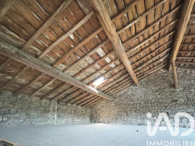 Vente Appartement 3 pièces 80 m2 Albigny sur Saône