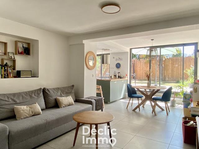 Vente Appartement 3 pièces 80 m2 Floirac