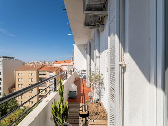 Vente Appartement 3 pièces 80 m2 Marseille 7ème