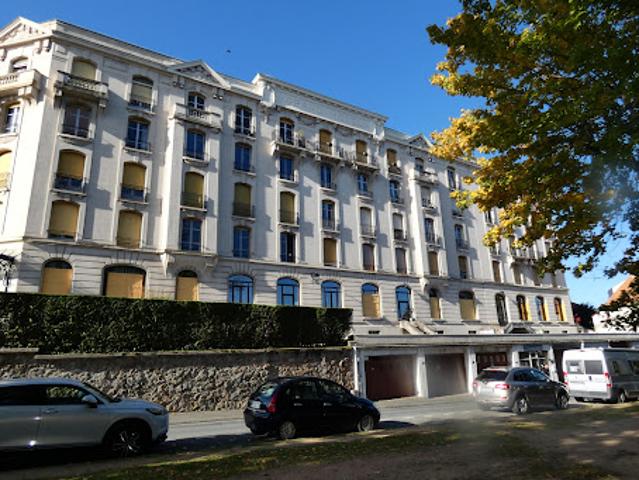 Vente Appartement 3 pièces 80 m2 Néris les Bains