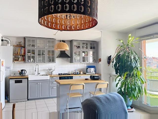 Vente Appartement 3 pièces 80 m2 Oullins