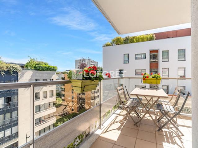 Vente Appartement 3 pièces 81.6 m2 Paris 17ème