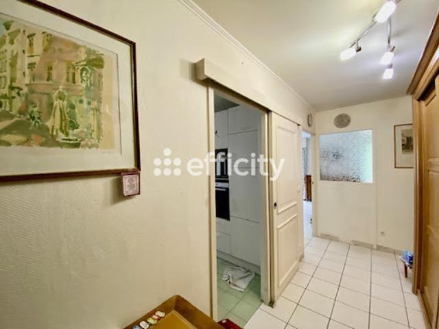 Vente Appartement 3 pièces 81.77 m2 Rueil Malmaison