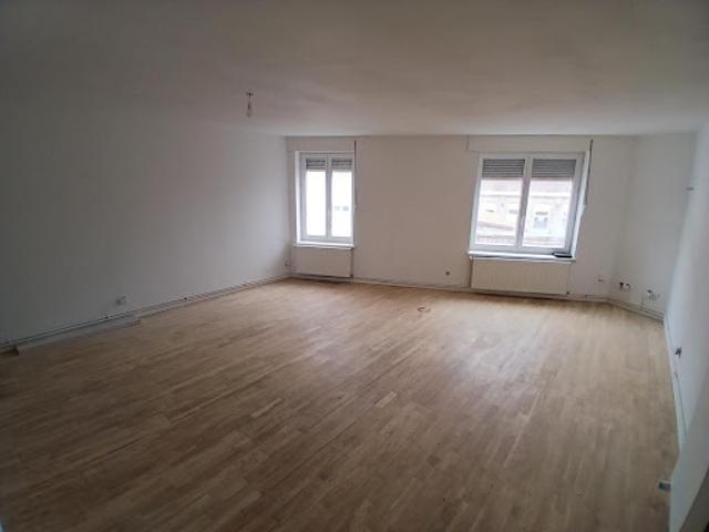 Vente Appartement 3 pièces 81.8 m2 Wattrelos