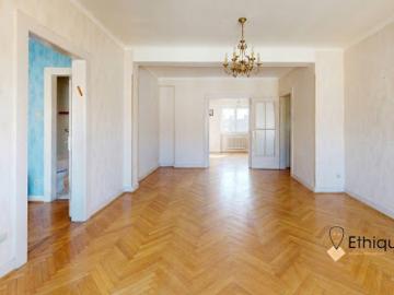 Appartement à vendre à Place du Vieux Marché aux Vins - Balcon