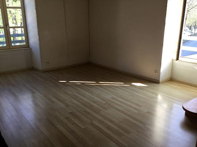Vente Appartement 3 pièces 82.5 m2 Fontenay le Comte