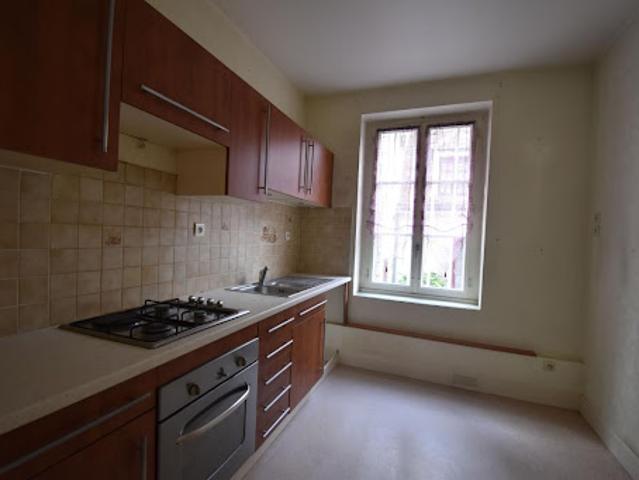 Vente Appartement 3 pièces 82 m2 Cosne Cours sur Loire
