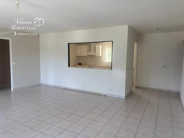 Vente Appartement 3 pièces 82 m2 Féternes