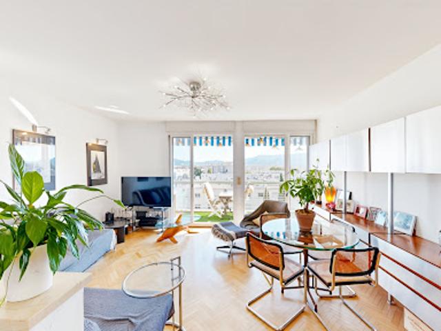 Vente Appartement 3 pièces 82 m2 Marseille 8ème