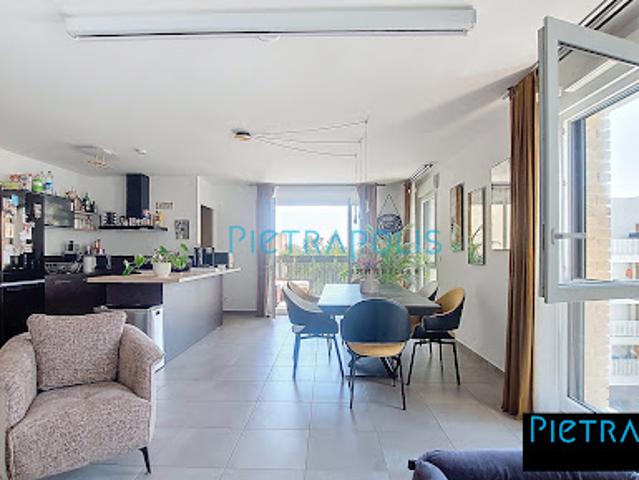 Vente Appartement 3 pièces 82 m2 Rillieux la Pape