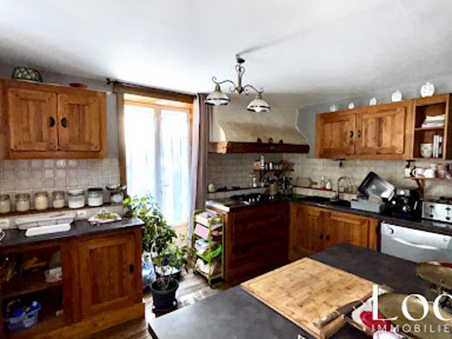 Vente Appartement 3 pièces 82 m2 Saint Martin de Queyrières