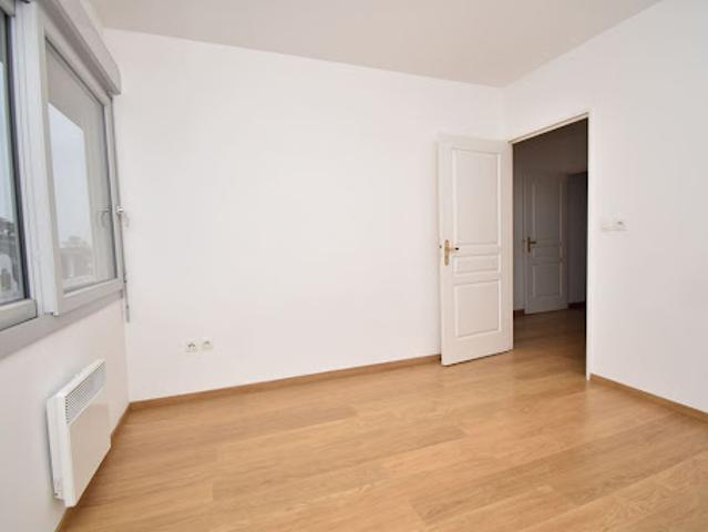 Vente Appartement 3 pièces 87.4 m2 Valenciennes