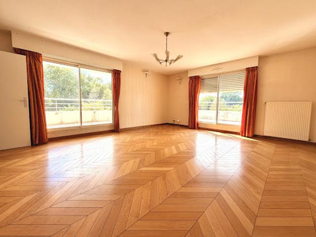 Vente Appartement 4 pièces 87.7 m2 Vannes