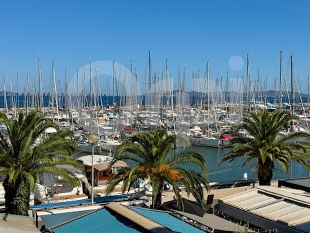 Vente Appartement 3 pièces 87.33 m2 Hyeres