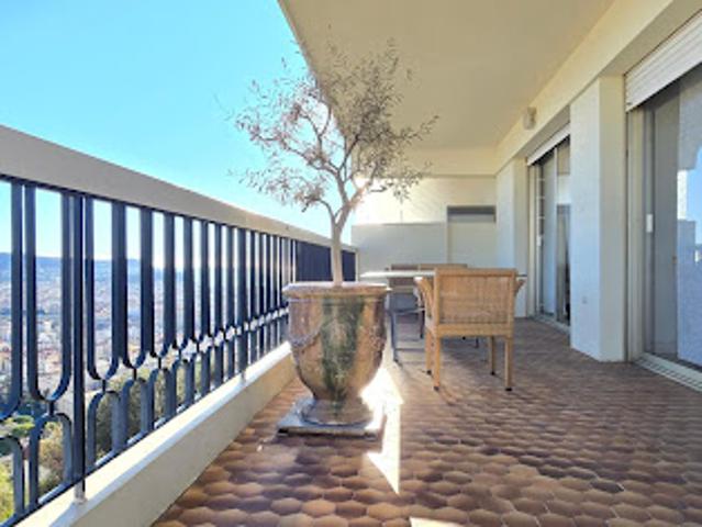 Vente Appartement 3 pièces 84.83 m2 Nice