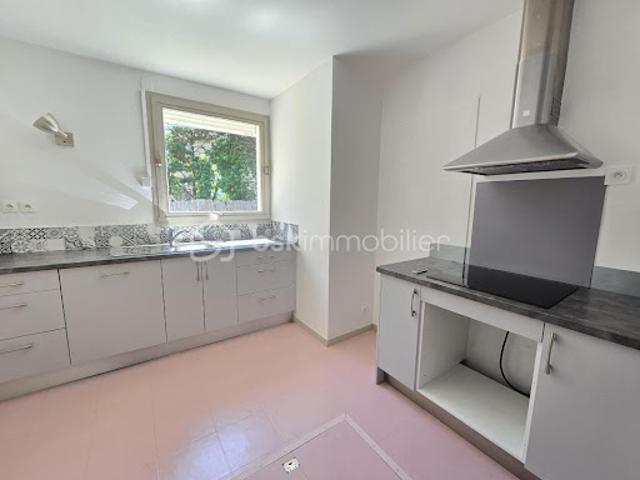Vente Appartement 3 pièces 84.82 m2 Merindol