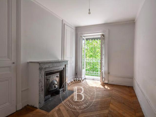 Vente Appartement 3 pièces 84 m2 Lyon 6ème
