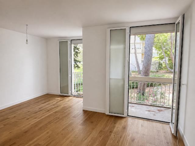 Vente Appartement 3 pièces 85 m2 Marseille 8ème