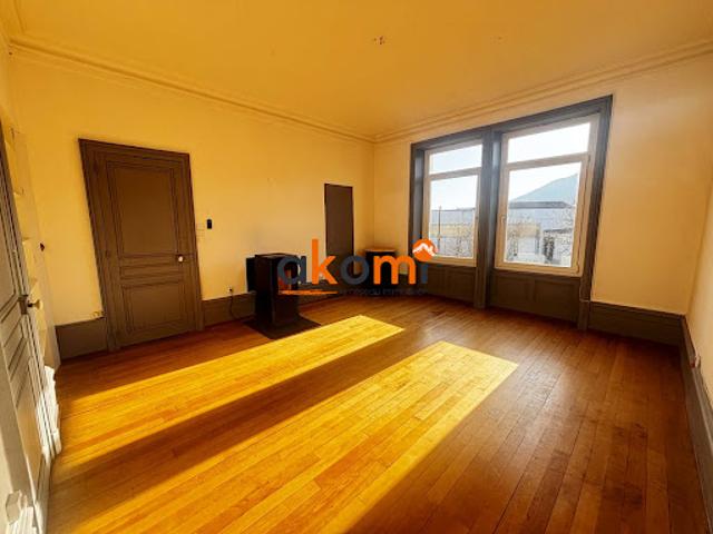 Vente Appartement 3 pièces 86.84 m2 Saint die des vosges