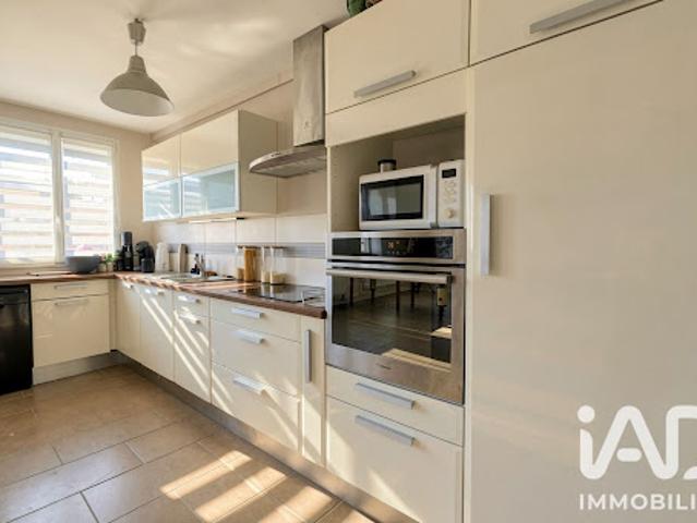 Vente Appartement 3 pièces 89 m2 Gallardon