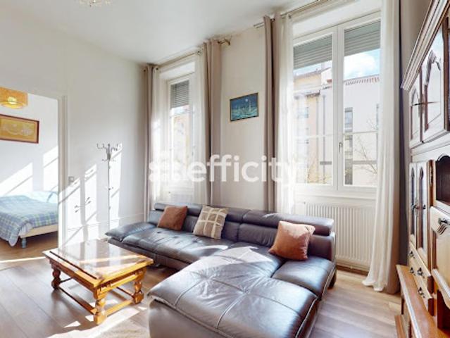 Vente Appartement 3 pièces 91.45 m2 Lyon 4ème