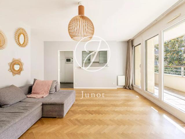 Vente Appartement 3 pièces 91.45 m2 Paris 9ème