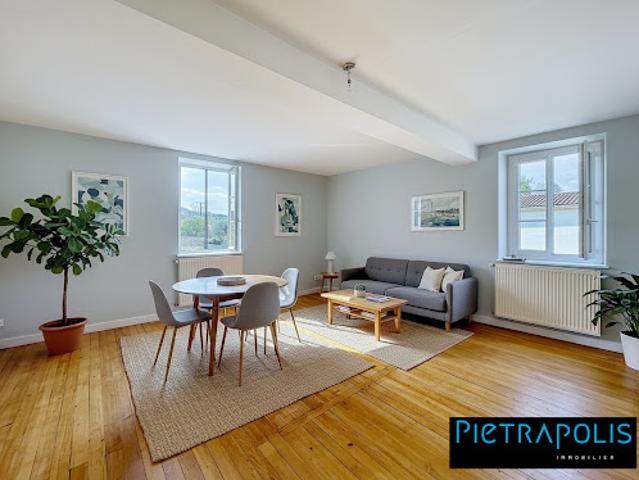 Vente Appartement 3 pièces 91.32 m2 Saint Didier de Formans