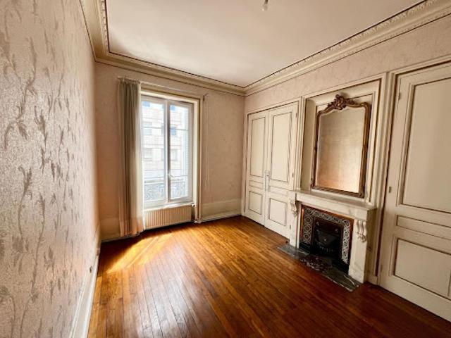 Vente Appartement 3 pièces 91.75 m2 Villeurbanne