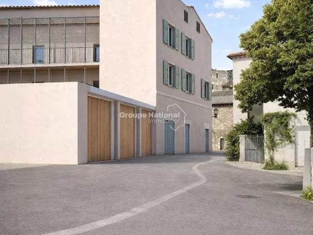 Vente Appartement 3 pièces 92.72 m2 Pernes les Fontaines