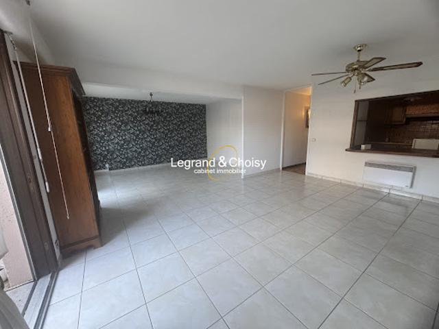 Vente Appartement 3 pièces 92.08 m2 Villeneuve sur Lot
